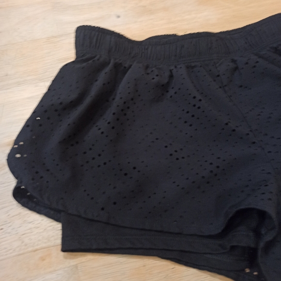 Forever 21 Women's Black Perforated Shorts - Picture 3 of 14